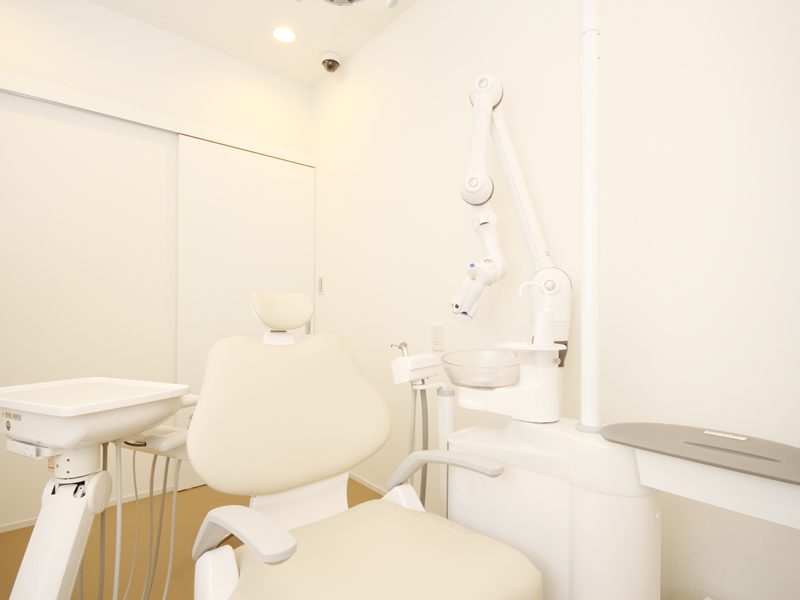クリニックの特徴（バリアフリーと個室の診察室）
